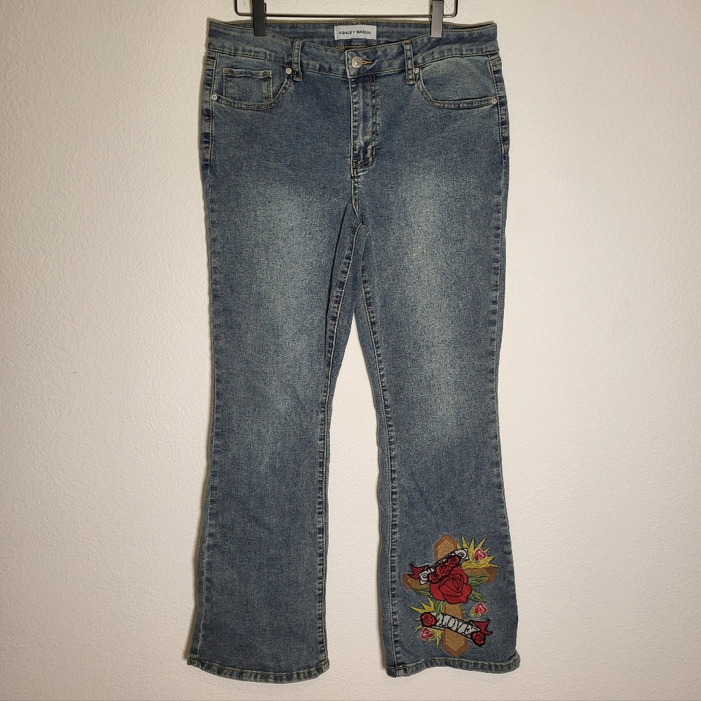 Ashley Mason True Love Embroidered Denim Jeans size 13/31